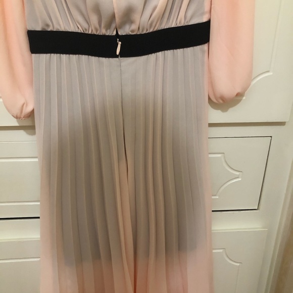 New York & Company: blush color and black dress - Picture 6 of 7